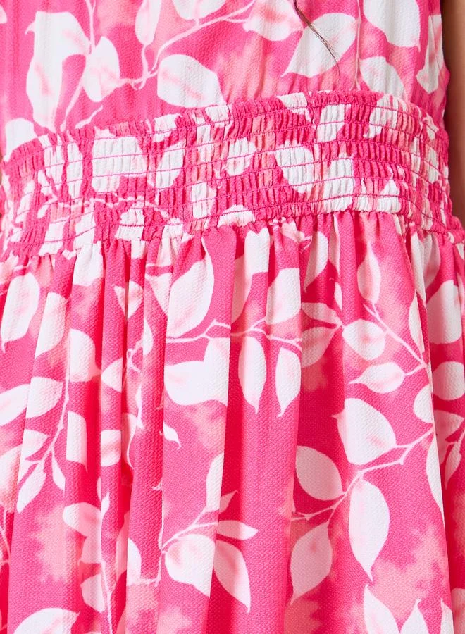 ستايلي فستان بطبعة زهور وحمالات